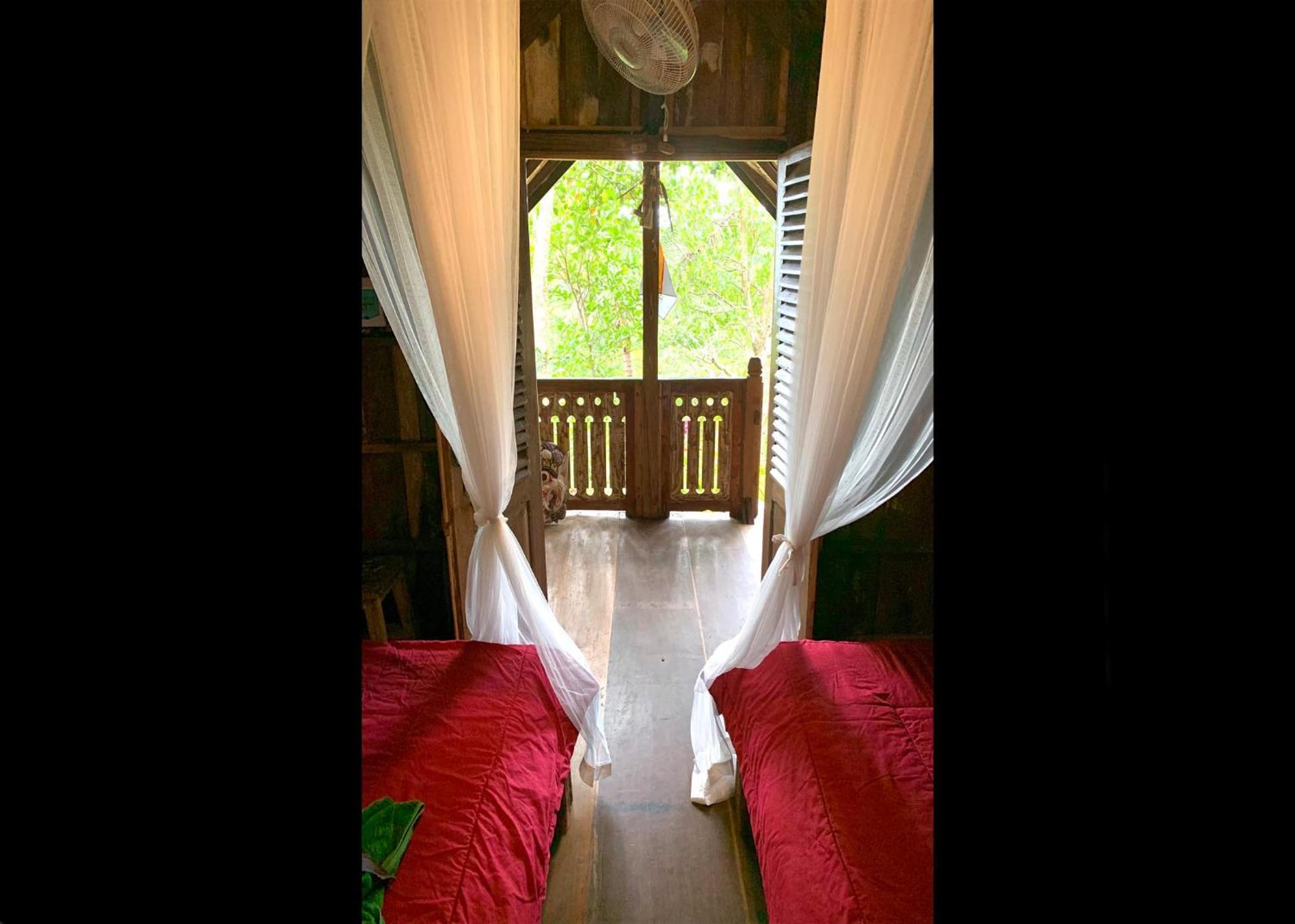 Villa Kepuh Singaraja Exteriör bild