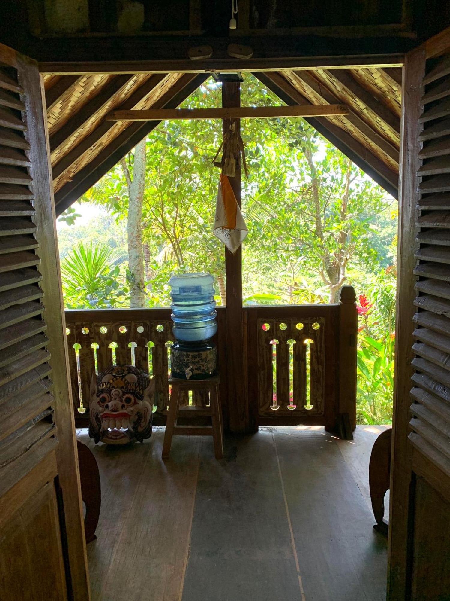 Villa Kepuh Singaraja Exteriör bild