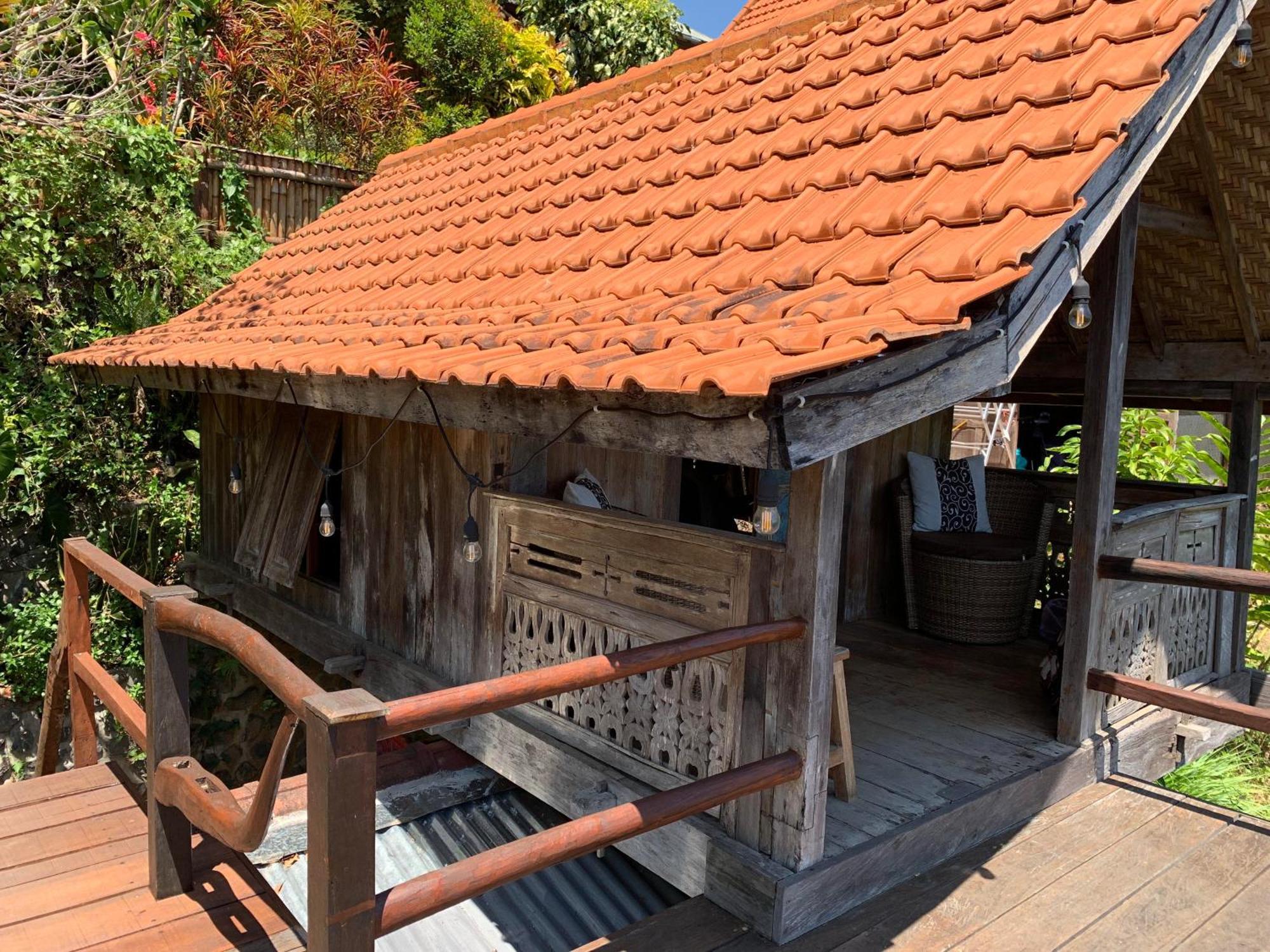 Villa Kepuh Singaraja Exteriör bild