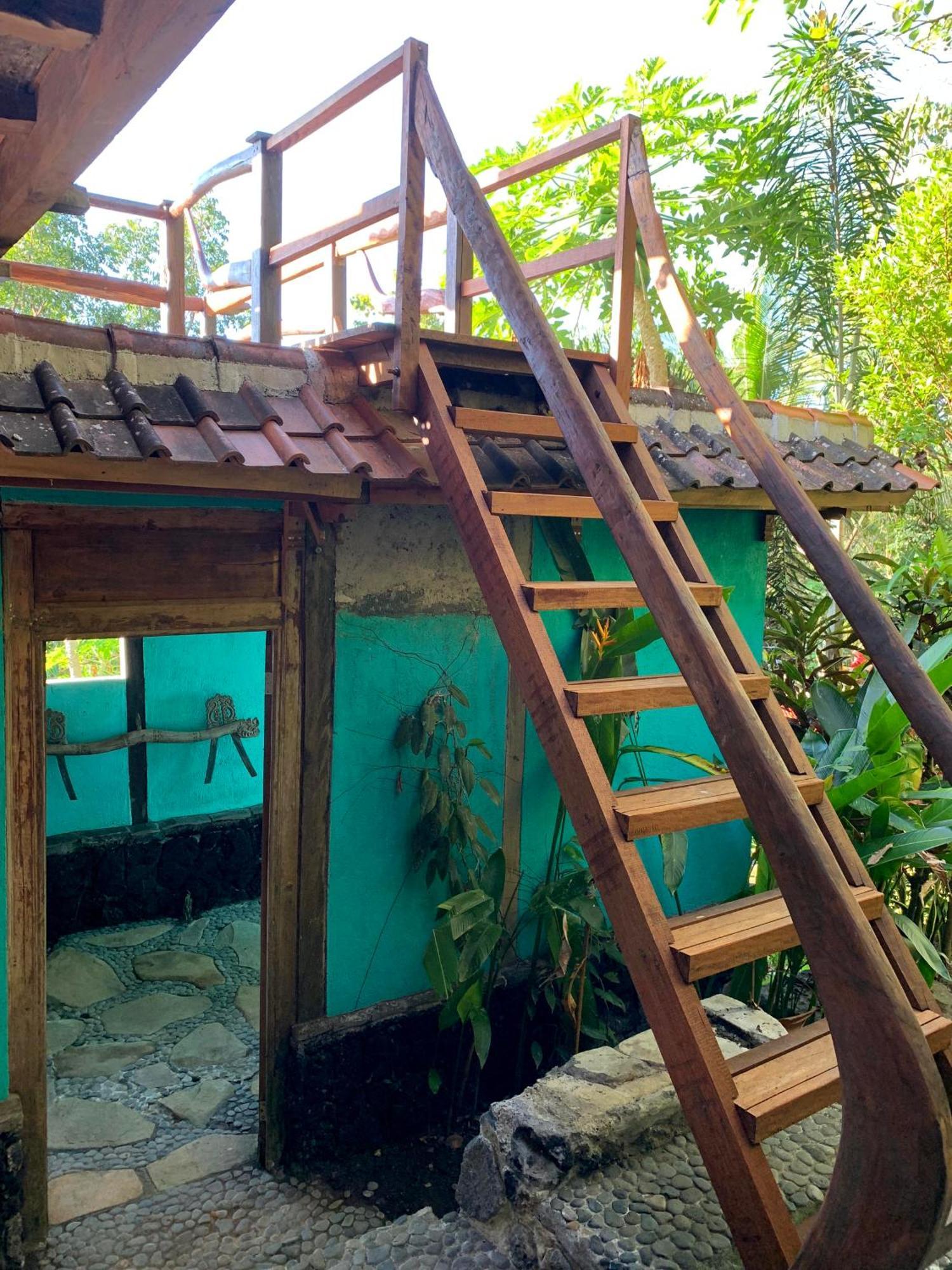 Villa Kepuh Singaraja Exteriör bild